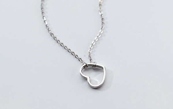 The S925 Silver Heart Necklace