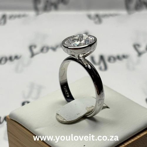 Sterling Silver Oval Cut 3.00 ct Bezel-Set Engagement Ring